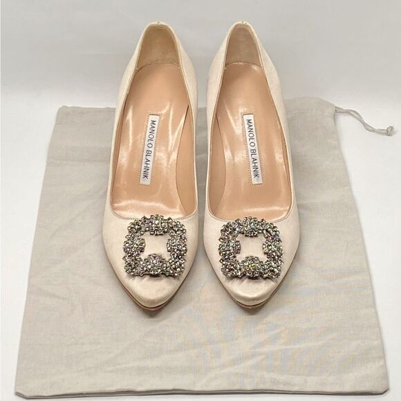 Manolo Blahnik Hangisi 70 Embellished Satin Pumps size 37 - Picture 10 of 14